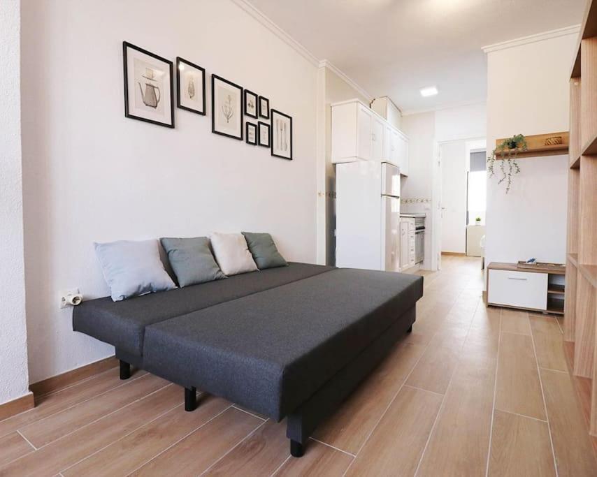 Brand New Apartment. 400 Meters Best Beach Torrevieja Exteriör bild